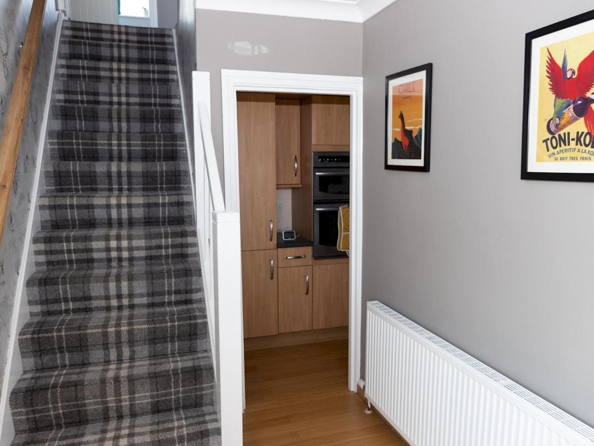 Pass The Keys Amazing 4 Bedroom Property- Hot Tub & Sea Views Scarborough Eksteriør billede