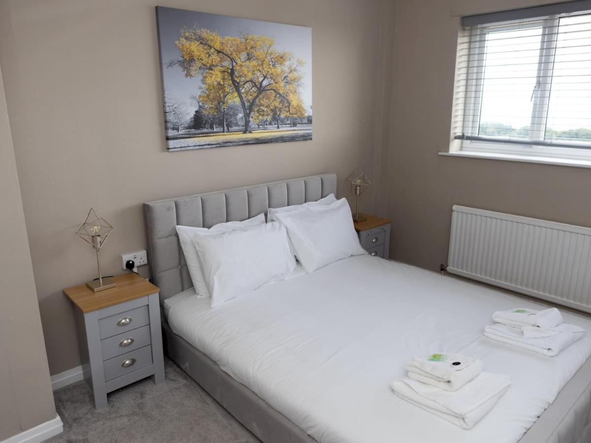 Pass The Keys Amazing 4 Bedroom Property- Hot Tub & Sea Views Scarborough Eksteriør billede